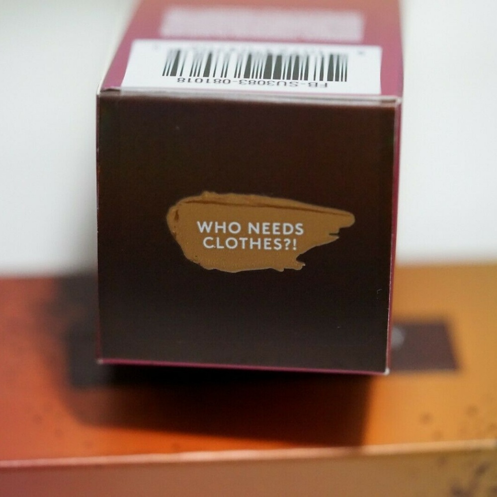 Fenty Beauty Rihanna Body Lava WHO NEEDS CLOTHES?! - Picture 2 of 6